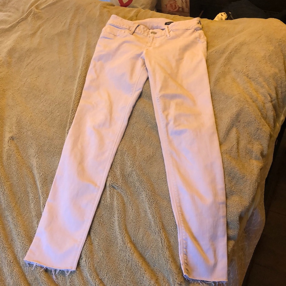 Skinny jeans, that have the legging feel.